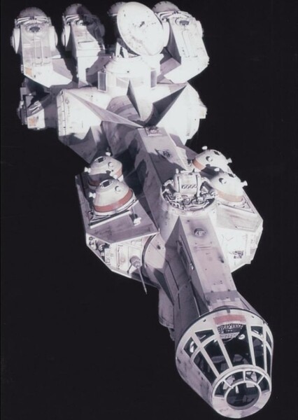 Millennium Falcon photo