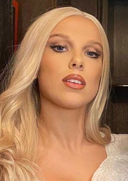 Millie Bobby Brown photo