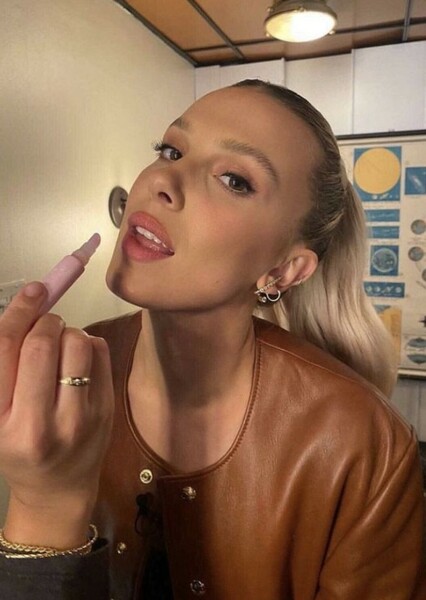 Millie Bobby Brown photo