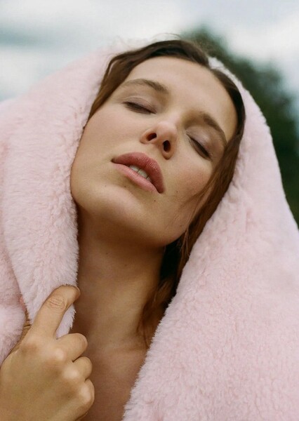 Millie Bobby Brown photo