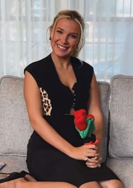 Millie Bobby Brown photo