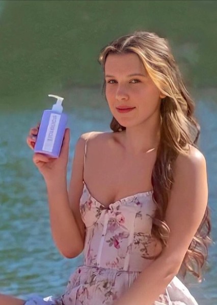 Millie Bobby Brown photo