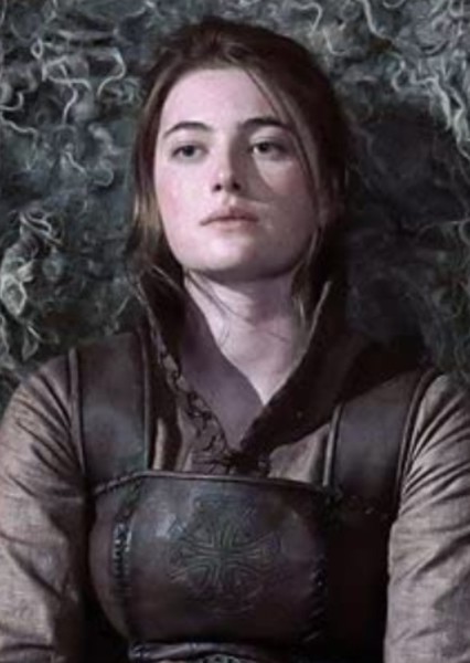 Millie Brady photo