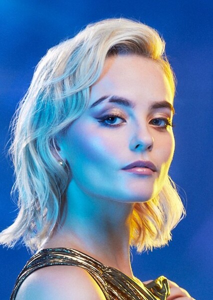 Millie Gibson photo