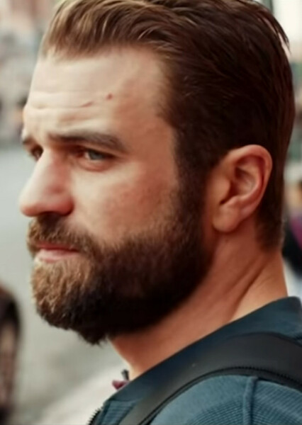 Milo Gibson photo