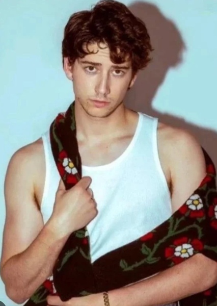 Milo Manheim