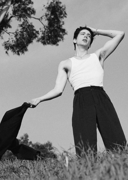 Milo Manheim photo