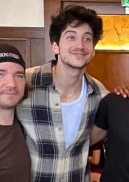 Milo Manheim photo