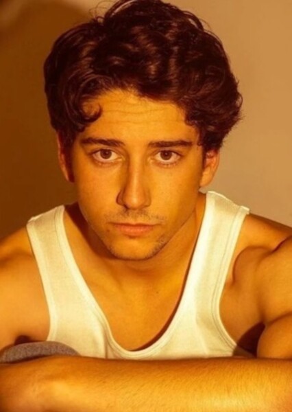 Milo Manheim photo