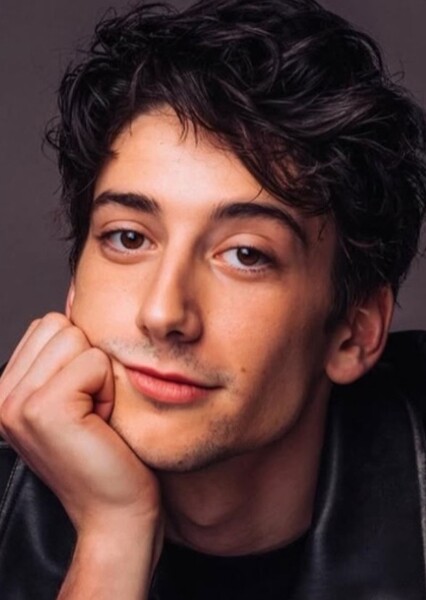 Milo Manheim photo