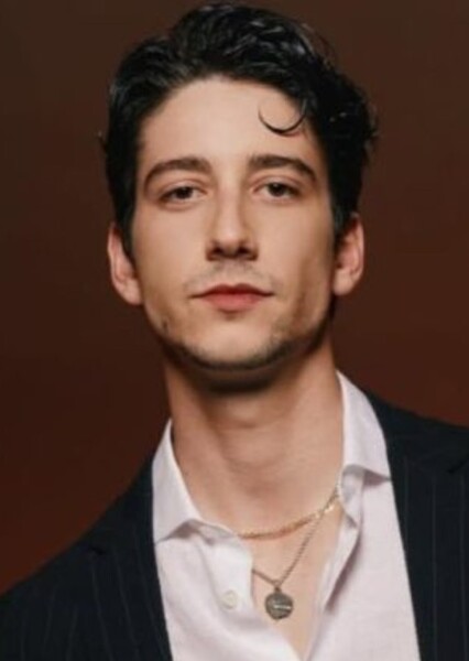 Milo Manheim photo