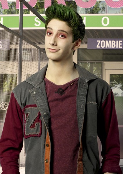 Milo Manheim photo