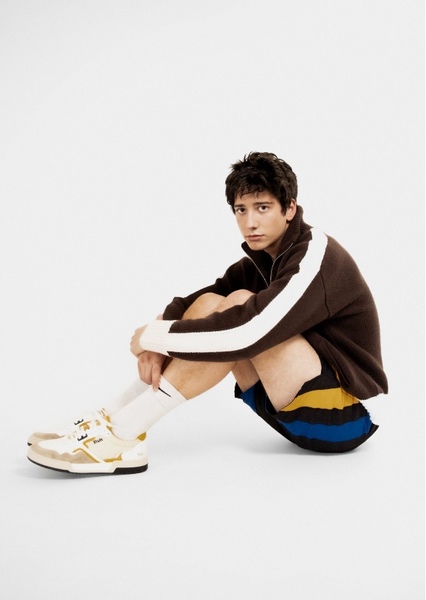 Milo Manheim photo