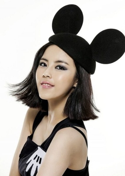 Min Do-hee photo
