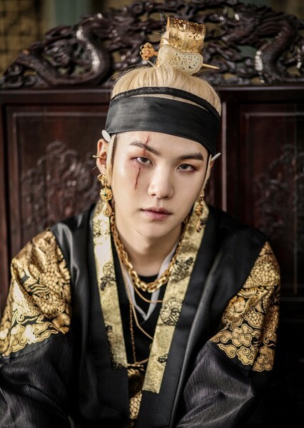 Suga photo