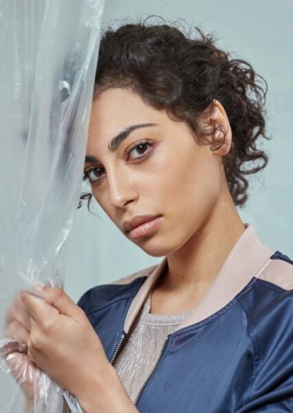 Mina El Hammani photo