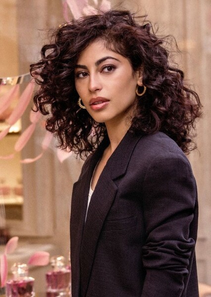Mina El Hammani photo