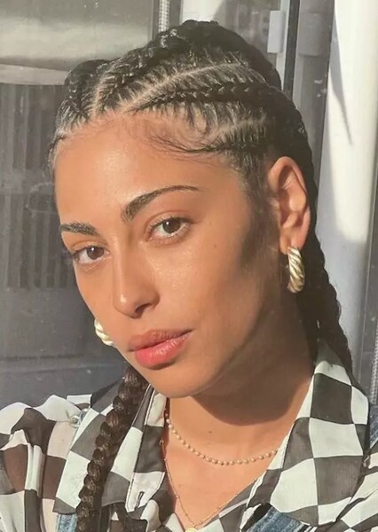 Mina El Hammani photo