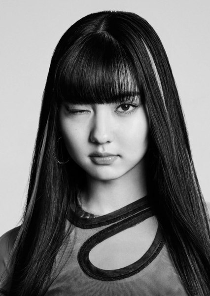 Minami Hishida photo
