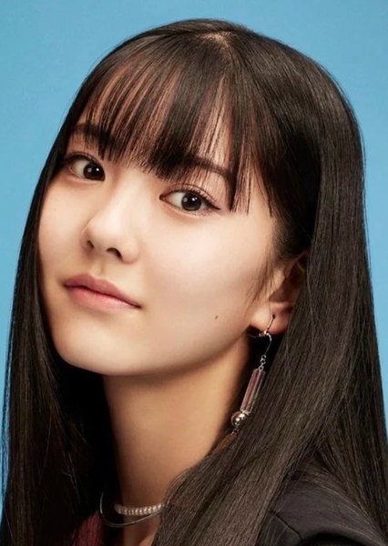 Minami Hishida photo