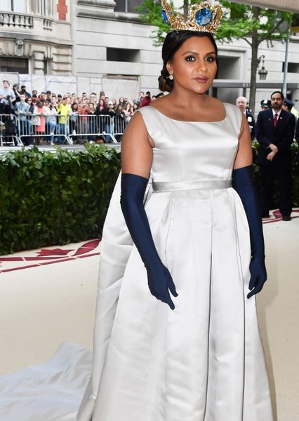 Mindy Kaling photo