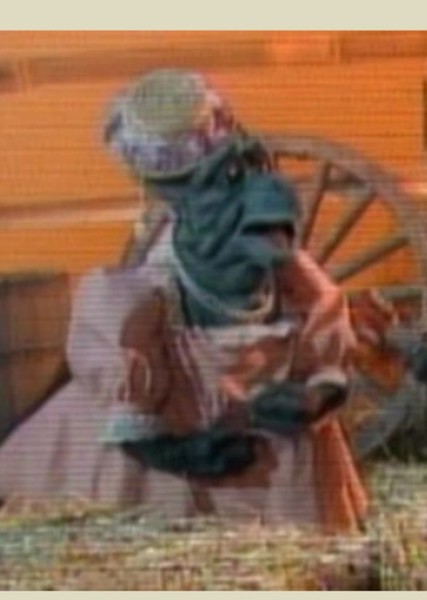 Minnie Pearl (Dinosaurs)
