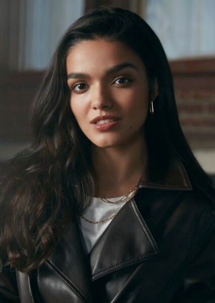 Mira Lopez photo
