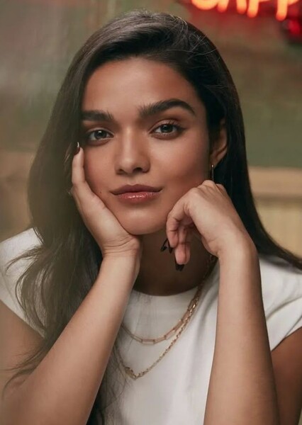 Mira Lopez photo