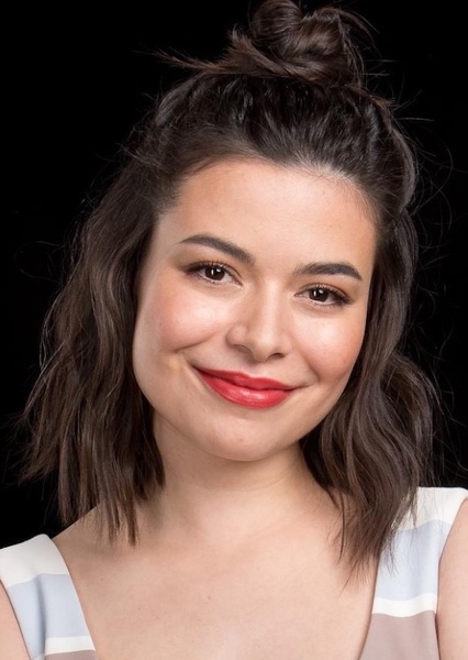 Miranda Cosgrove photo
