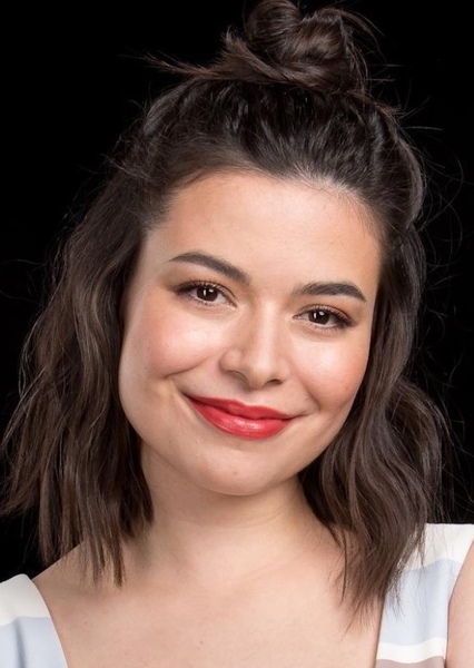 Miranda Cosgrove photo