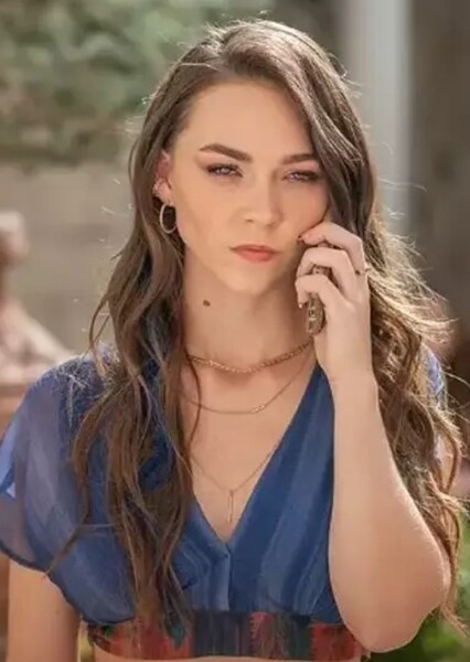 Miray Akay