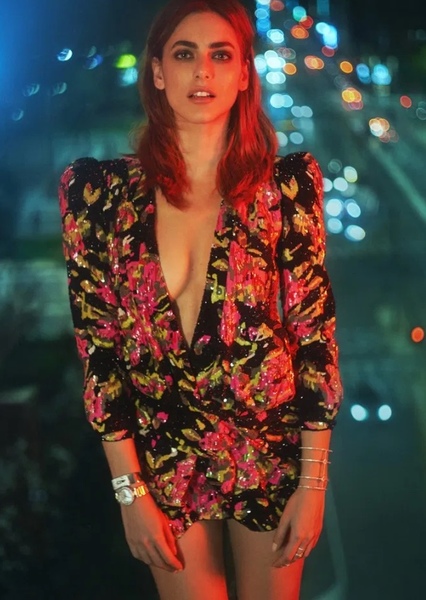 Miriam Leone photo