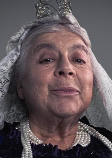 Miriam Margolyes photo