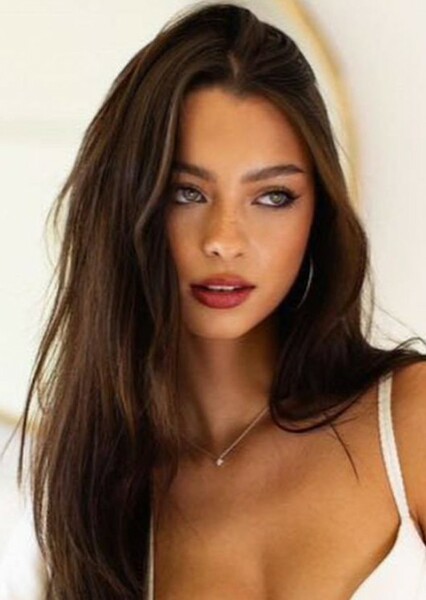 Mishka Silva photo