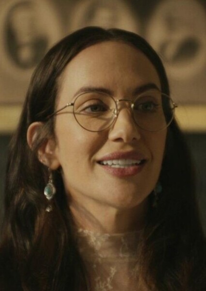Miss Richards (Life of Chuck)
