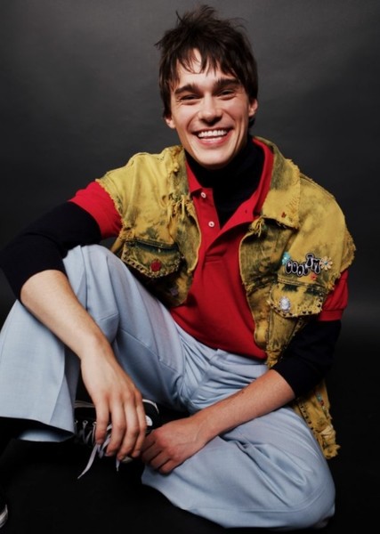Mitchell Hope
