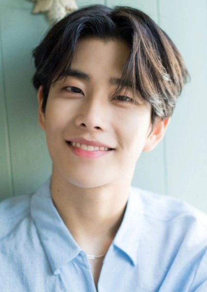 Kim Myung-jun photo
