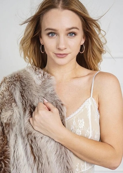 Mollee Gray photo