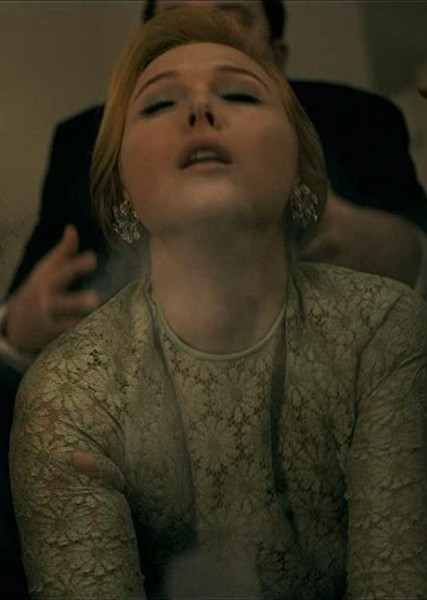 Molly C. Quinn