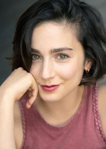 Molly Ephraim photo