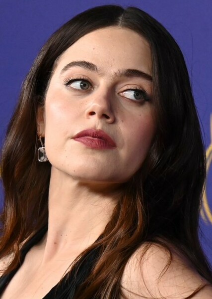 Molly Gordon