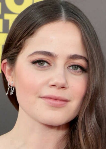 Molly Gordon photo