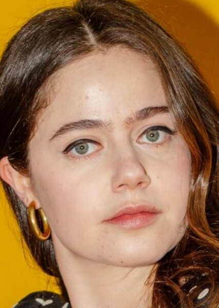 Molly Gordon photo