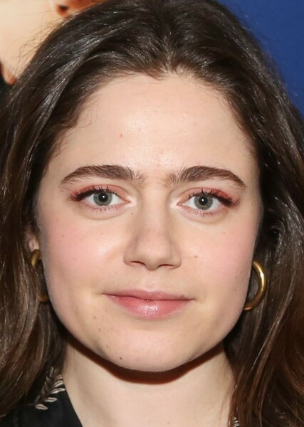 Molly Gordon photo