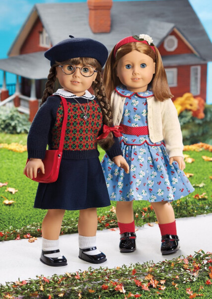 Molly McIntire and Emily Bennett photo