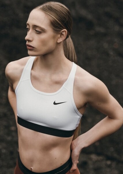 Molly Mcowan photo