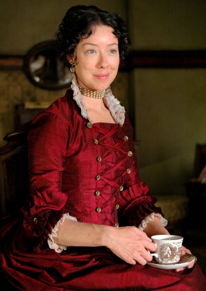 Molly Parker photo