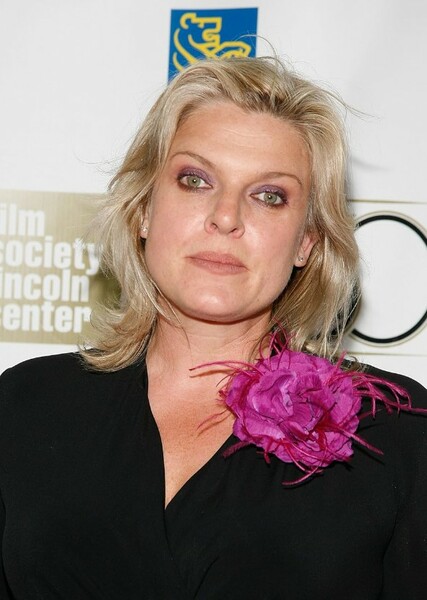 Molly Price photo