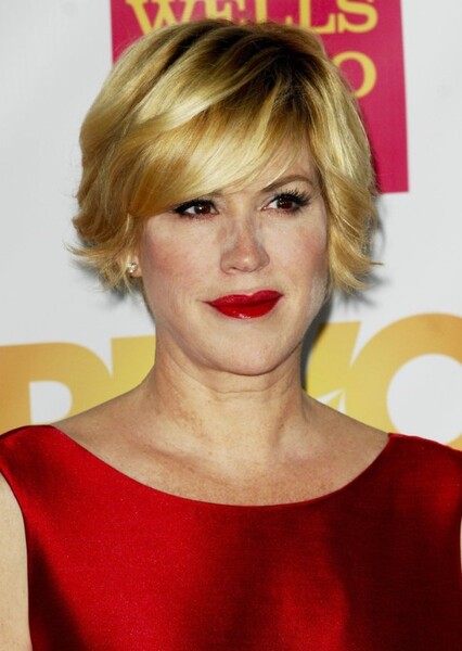 Molly Ringwald photo