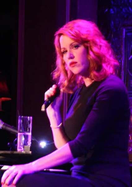 Molly Ringwald photo
